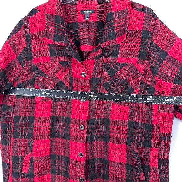 Torrid Plaid Tunic Shacket Womens 4 Button Front 3/4 Sleeve Pockets Red Black - Picture 7 of 12